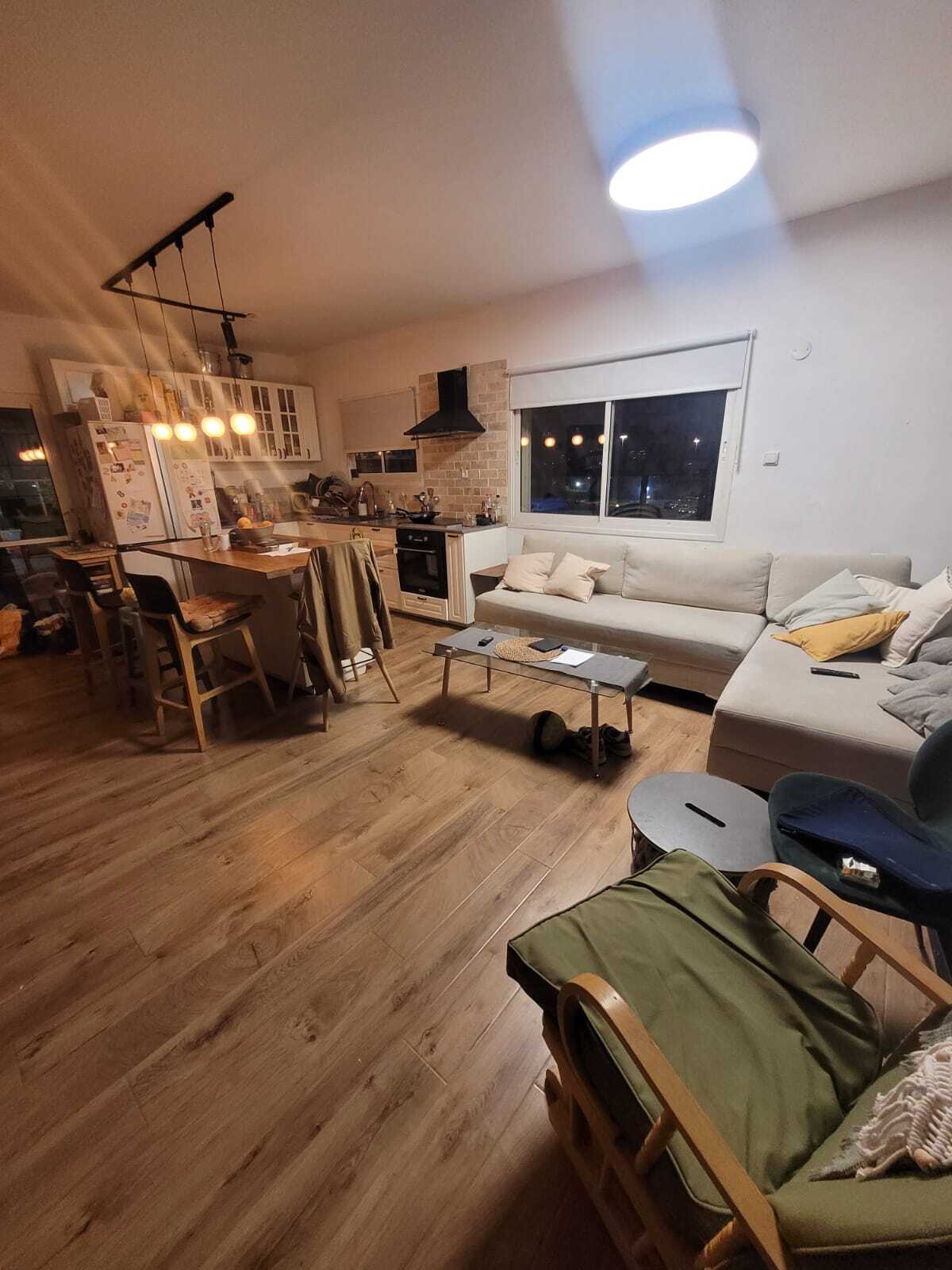 פנטאהוז 4 חד' שווה ביותר! כ 100 מ"ר מרפסת לנוף פתוח מהמם..