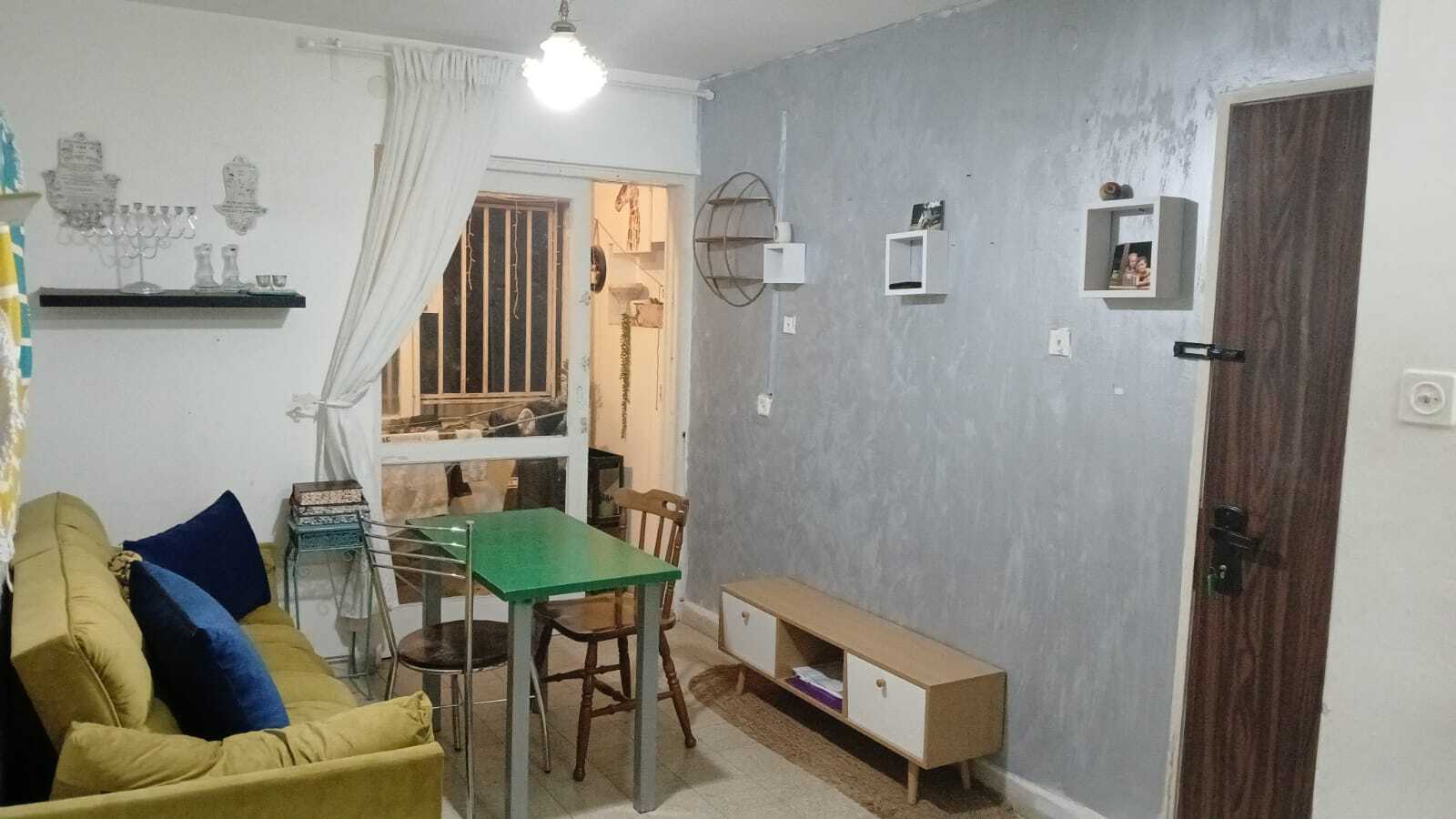 דירת שני חד' בקרבת האוניברסיטה, במחיר מציאה!