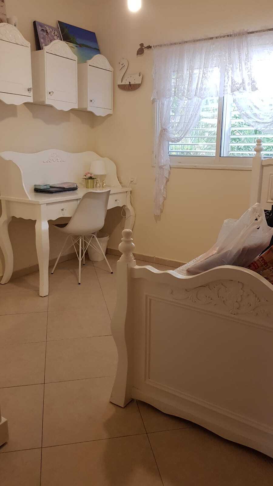 שכ' רמות - דירת 4 חד' משופצת במחיר מעולה! (מושכרת)