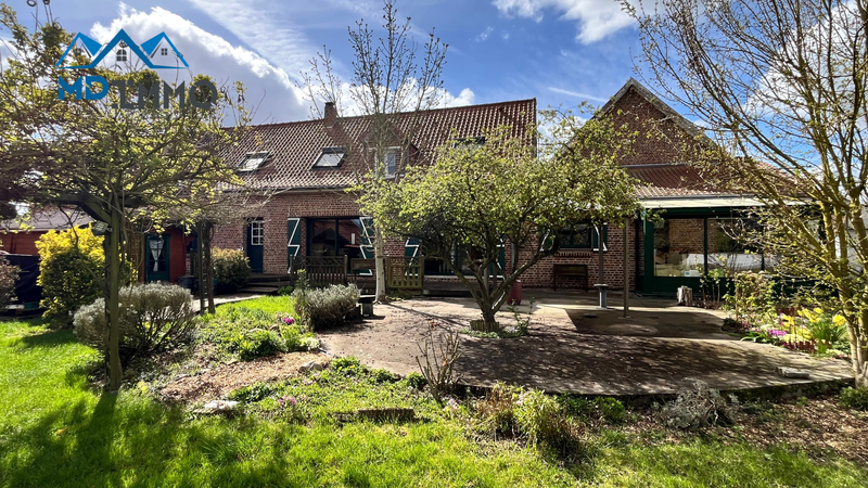 LESTREM - 410 000€ Honoraires d’Agence Inclus