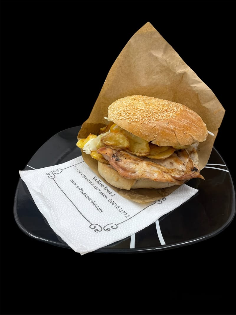 Бургер с пилешко филе