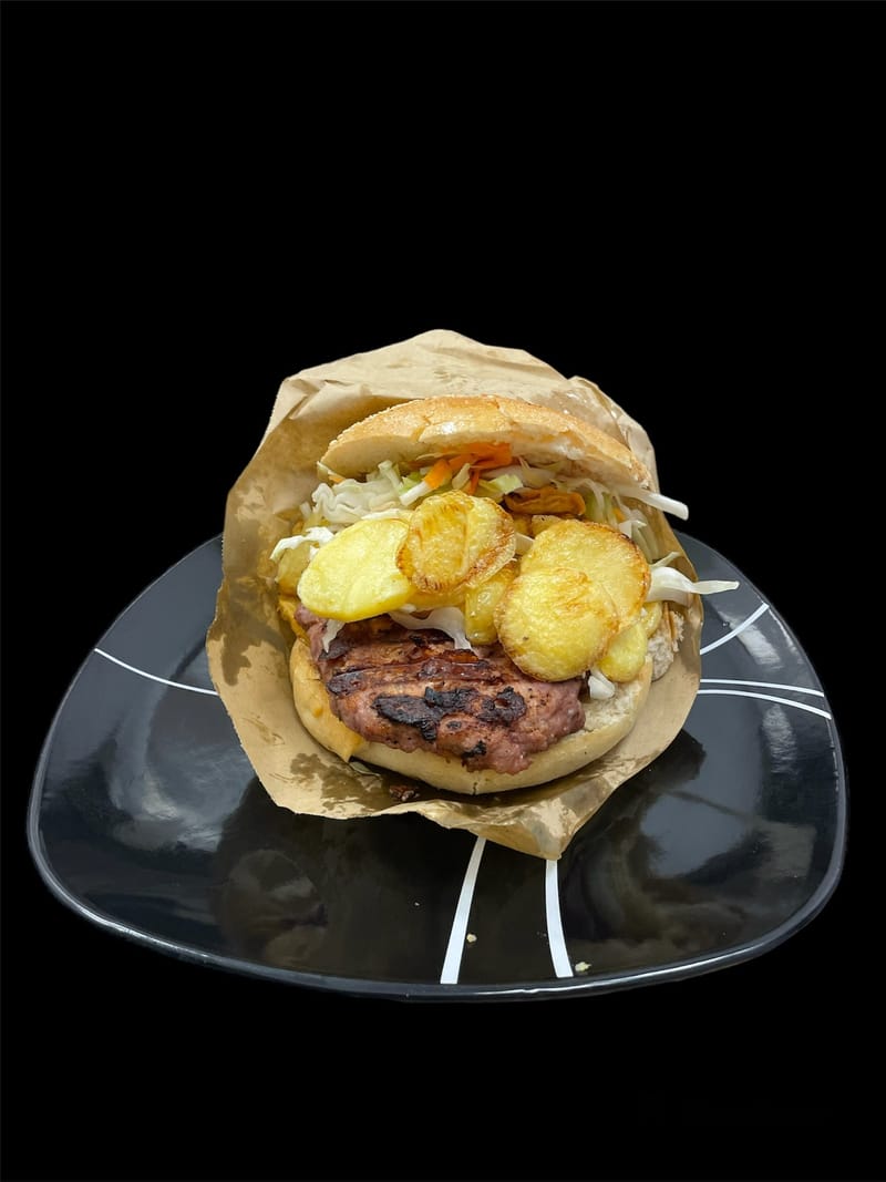 Бургер с татарско кюфте