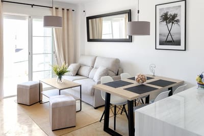 Beach Apartment 2Bed Small Oasis