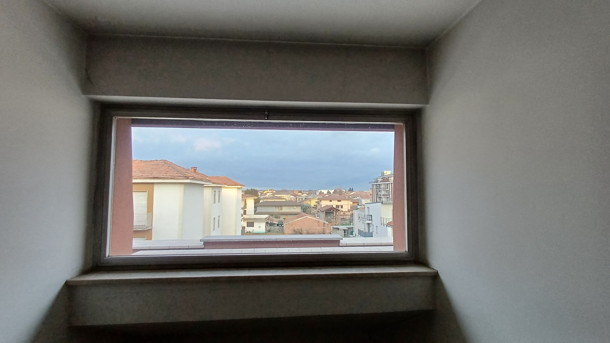 Attico al 4° piano, libero su 4 lati, ampio terrazzo