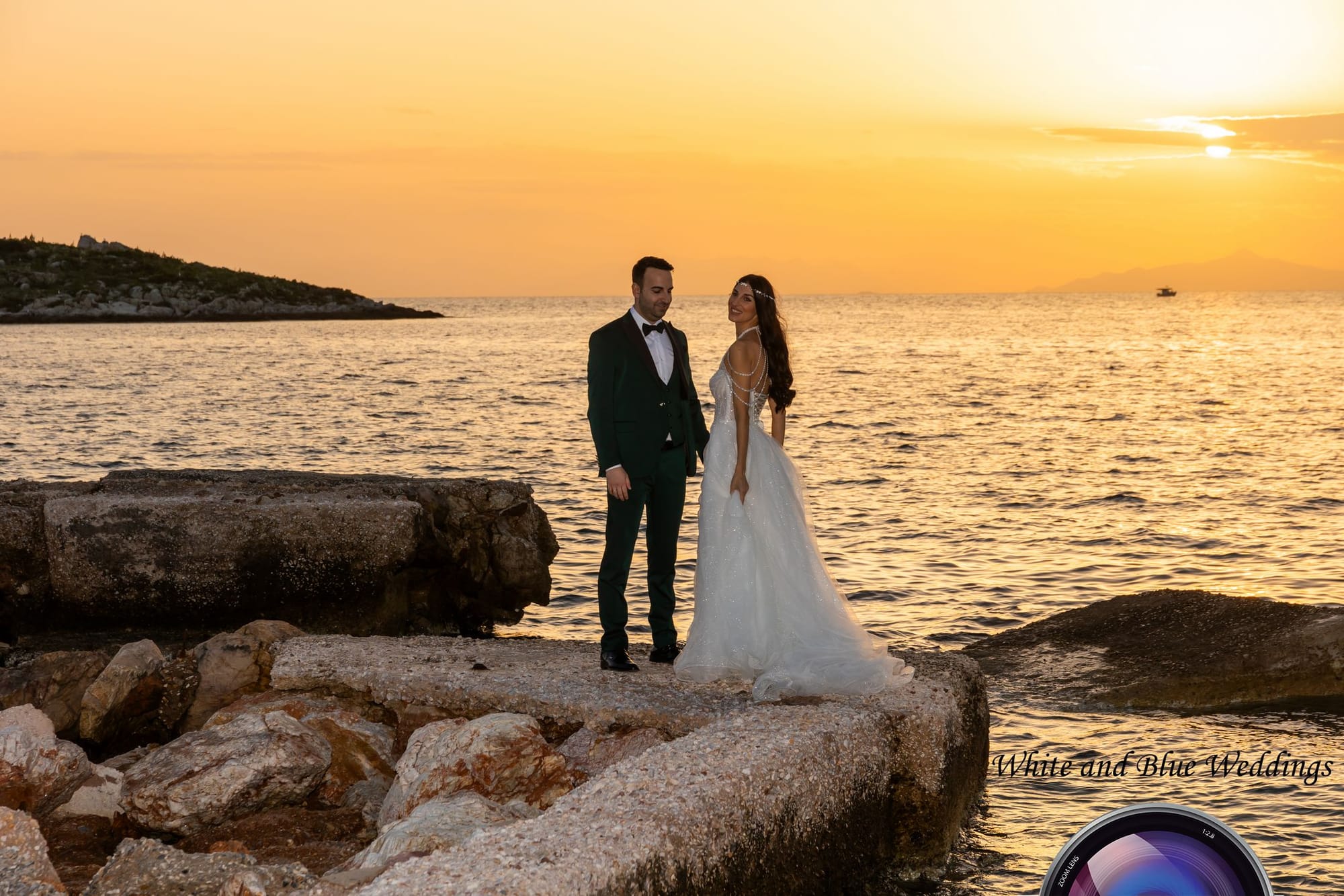 whiteandblueweddings