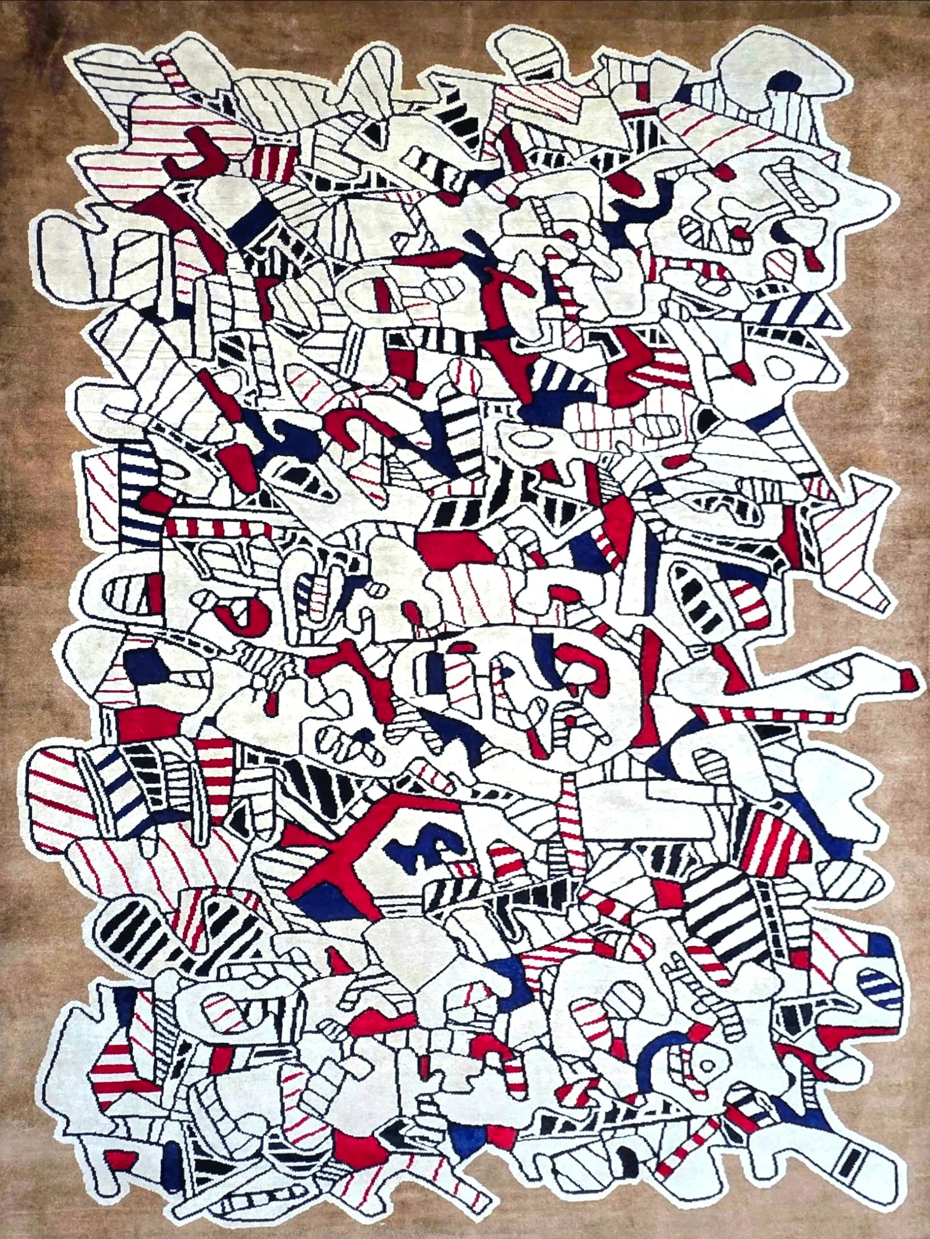 Tapis d’après Jean Dubuffet Site avec Trois Personnages noué à la main en laine sur coton dimensions 305 x 200 cm 120 x 79 in