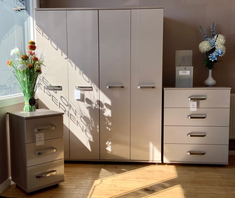 Gloss Flow & Vario range