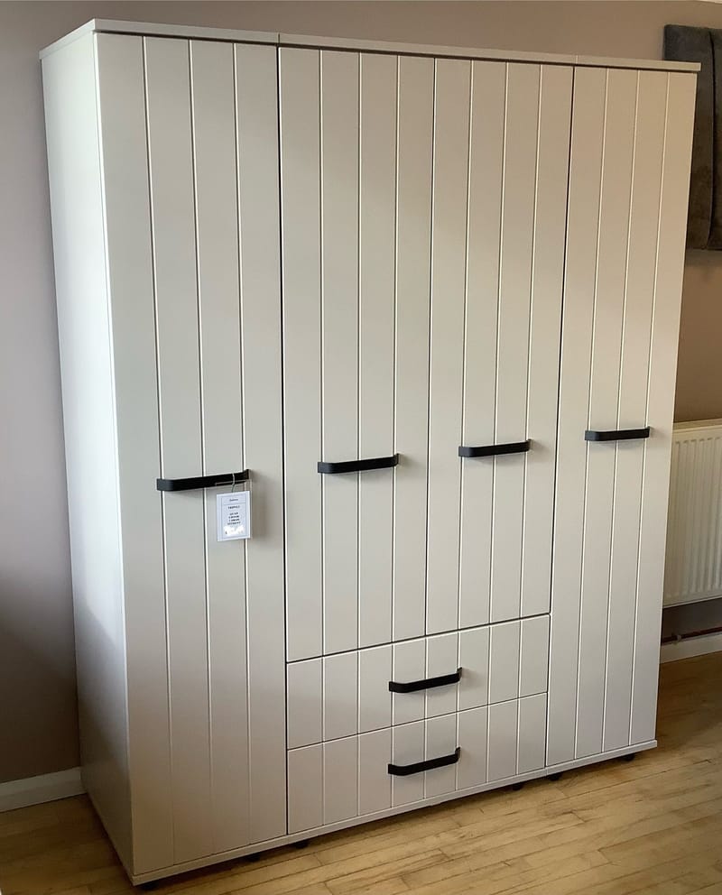 Tripoli Bedroom range.