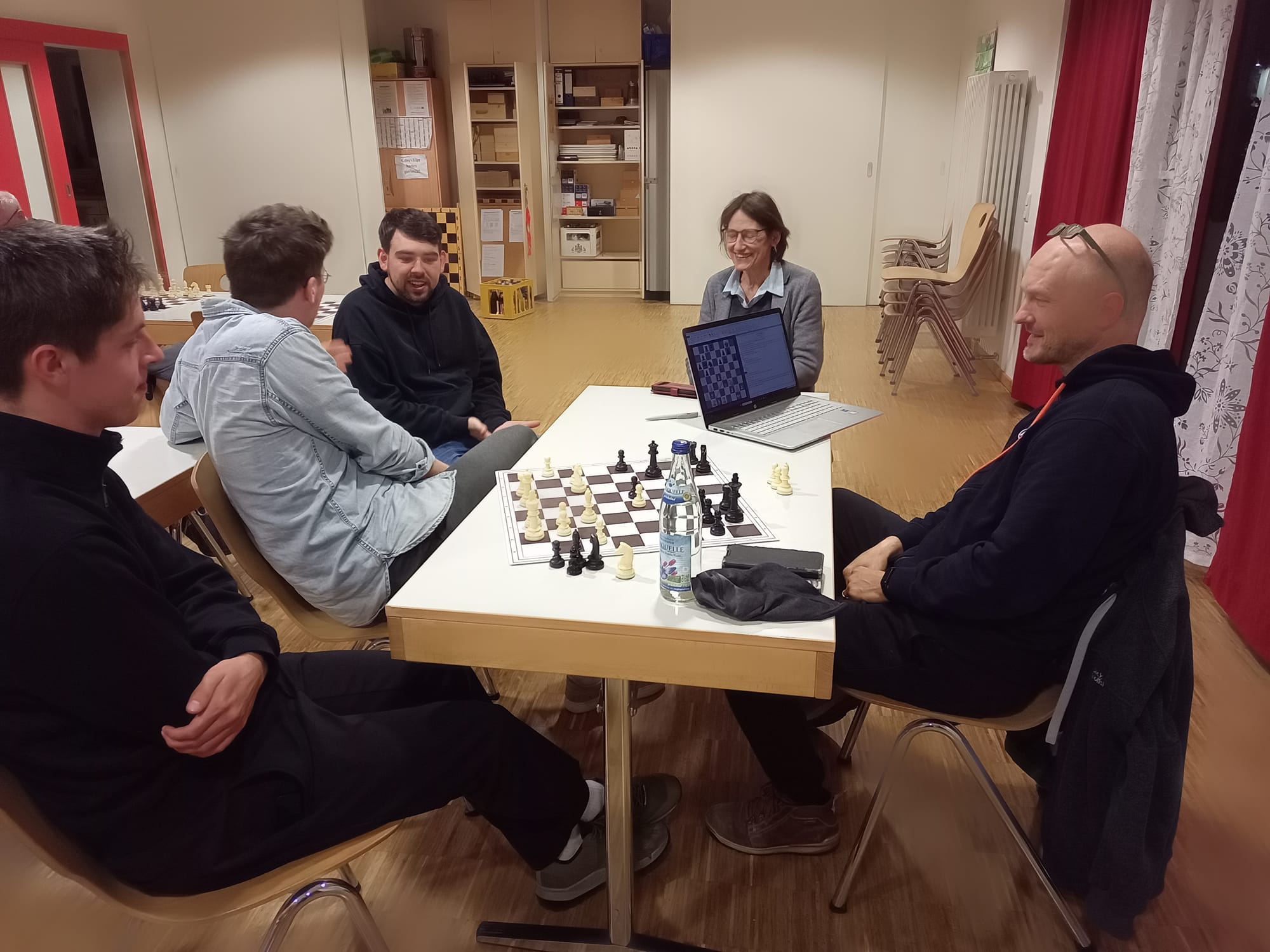 SGA erobert die Tabellenspitze