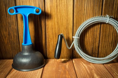 Ghid Complet: Unelte Necesare pentru Decolmatarea Fântânilor