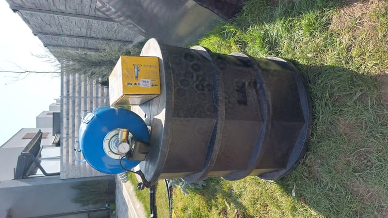 Foraje puturi mecanizate pret de la 300 lei m/l cu materiale incule si garantie 3 ani.