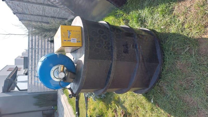 Foraje puturi mecanizate pret de la 300 lei m/l cu materiale incule si garantie 3 ani.