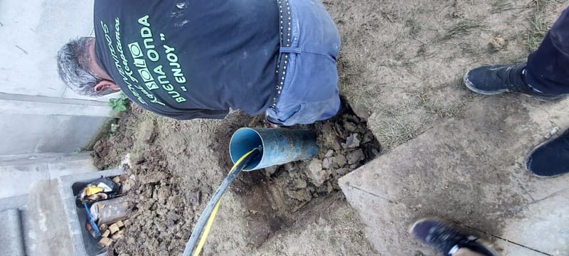 Foraje puturi manuale pret de la 200 lei m/l cu materiale incule si garantie 3 ani.