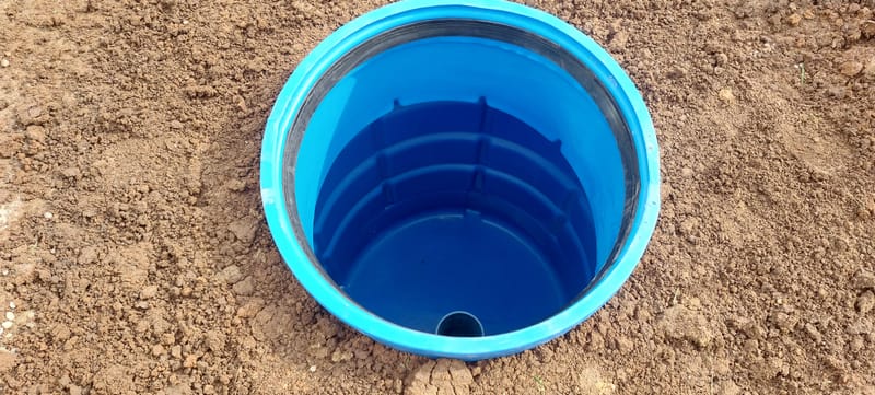 Foraje puturi manuale pret de la 200 lei m/l cu materiale incule si garantie 3 ani.