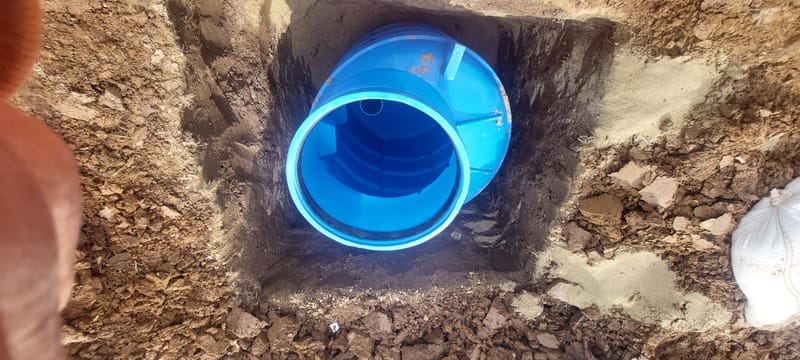 Foraje puturi manuale pret de la 200 lei m/l cu materiale incule si garantie 3 ani.