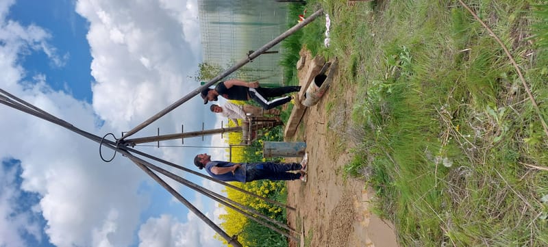 Foraje puturi manuale pret de la 200 lei m/l cu materiale incule si garantie 3 ani.