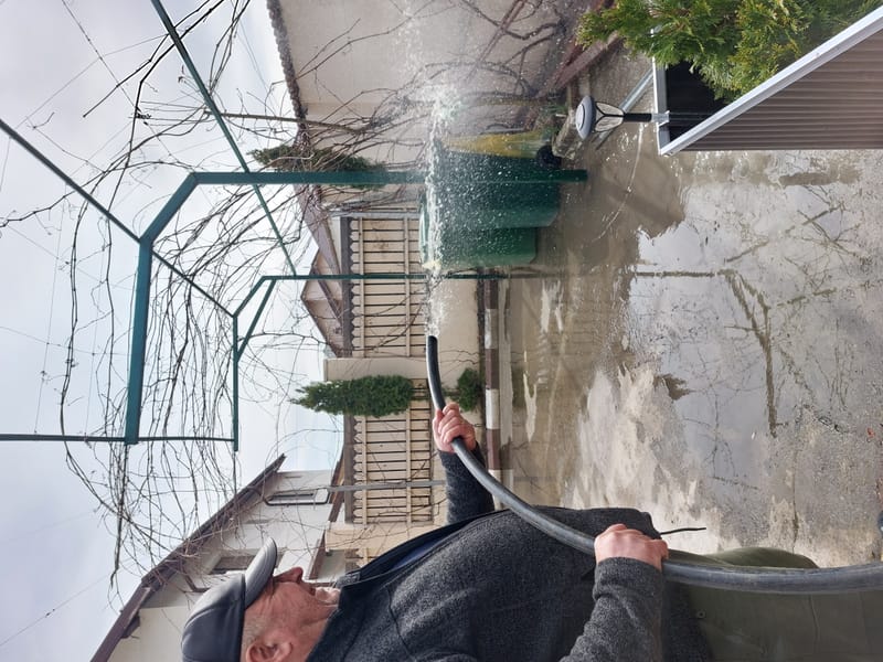 Foraje puturi manuale pret de la 200 lei m/l cu materiale incule si garantie 3 ani.