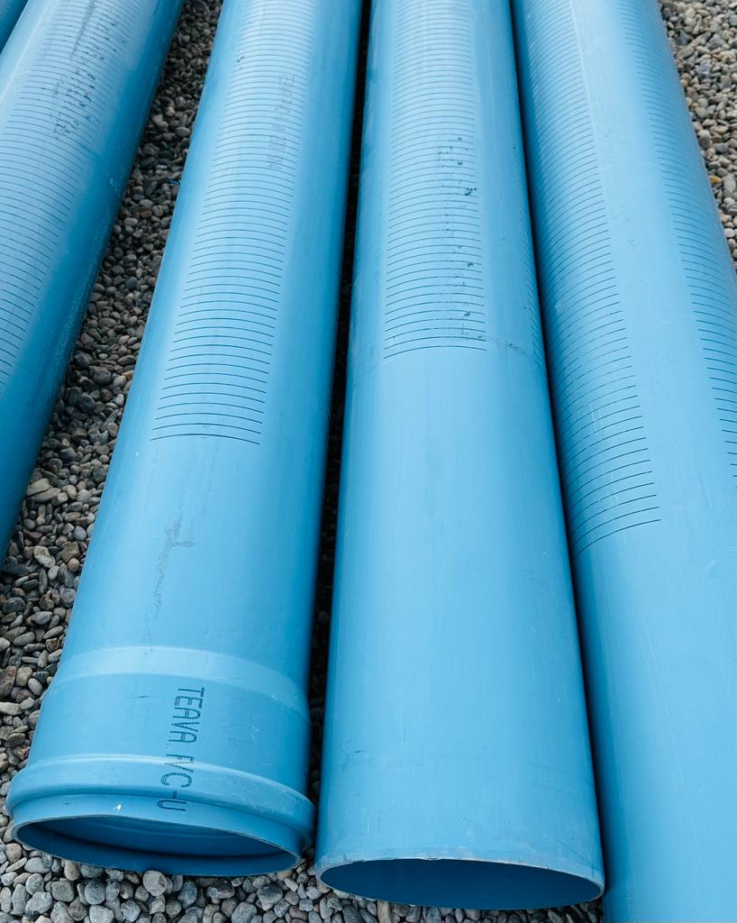 Foraje puturi apa pret manuale pret de la 200 lei m/l cu materiale incule si garantie 3 ani.