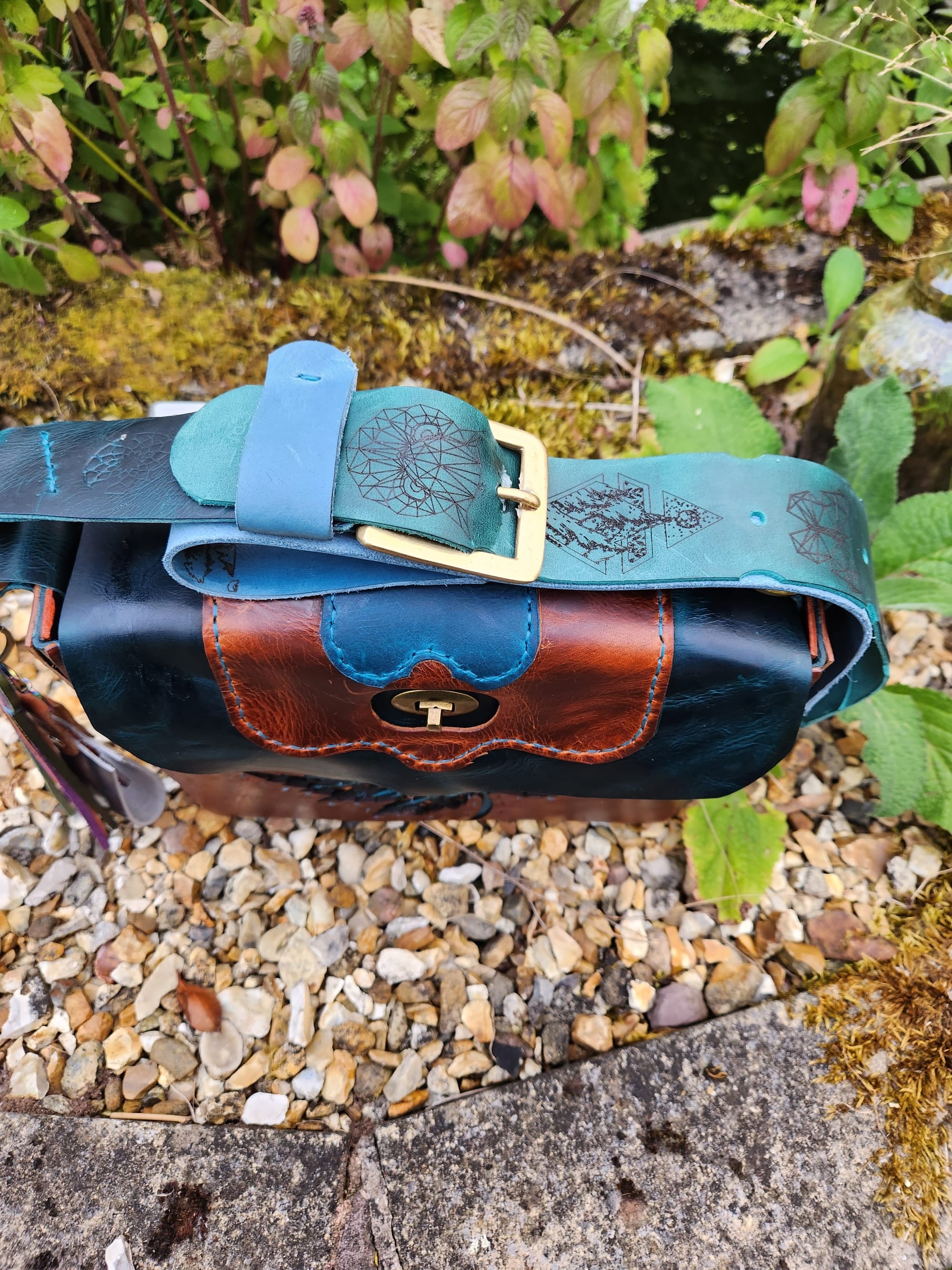 Leaf square commission