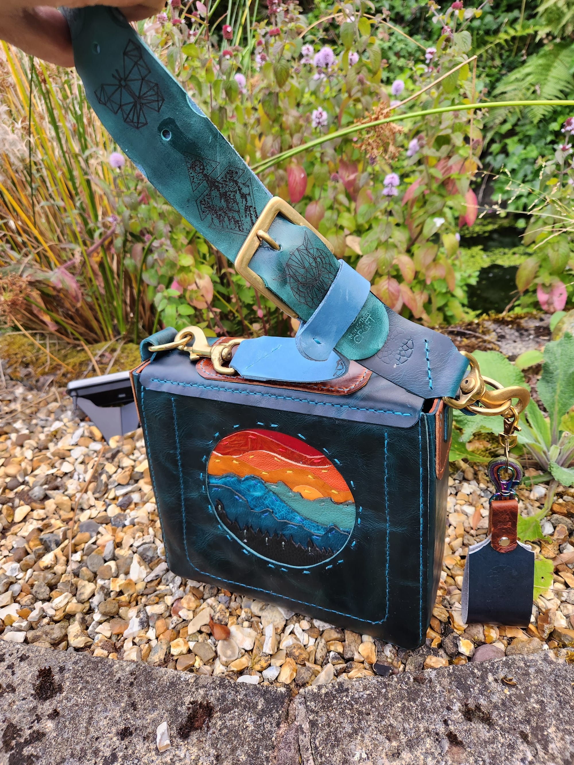 Leaf square commission