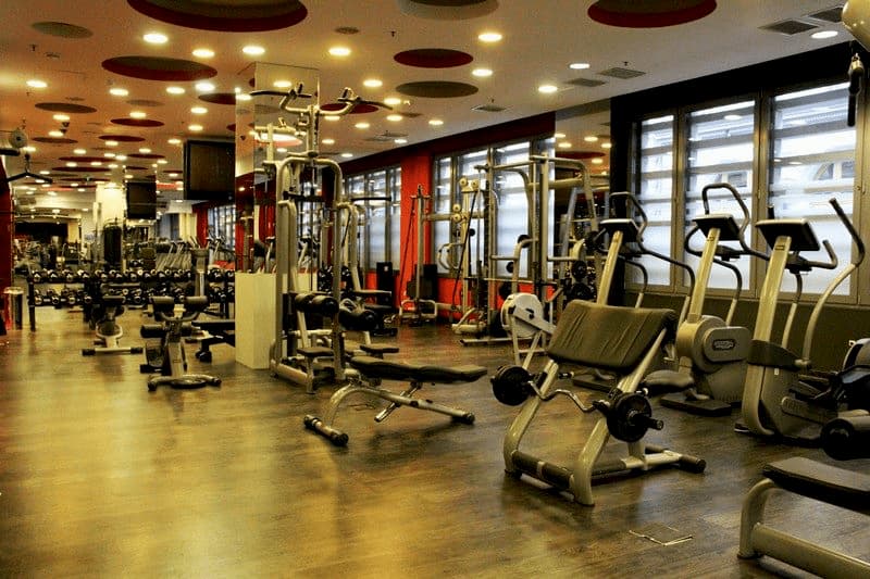 COSTRUZIONE E RISTRUTTURAZIONI PALESTRE E CENTRI SPORTIVI