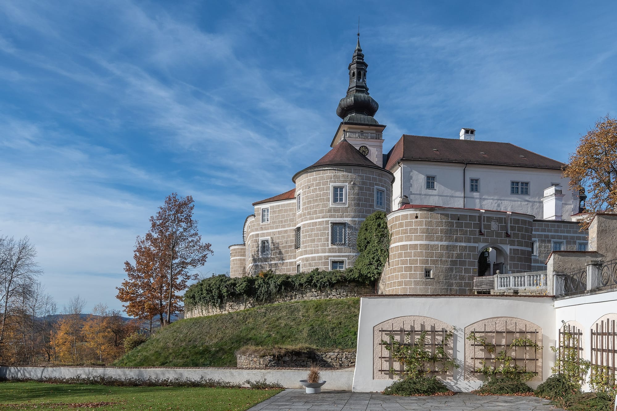 Schloss Weinberg