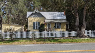 21. Fenn Summer Cottage image