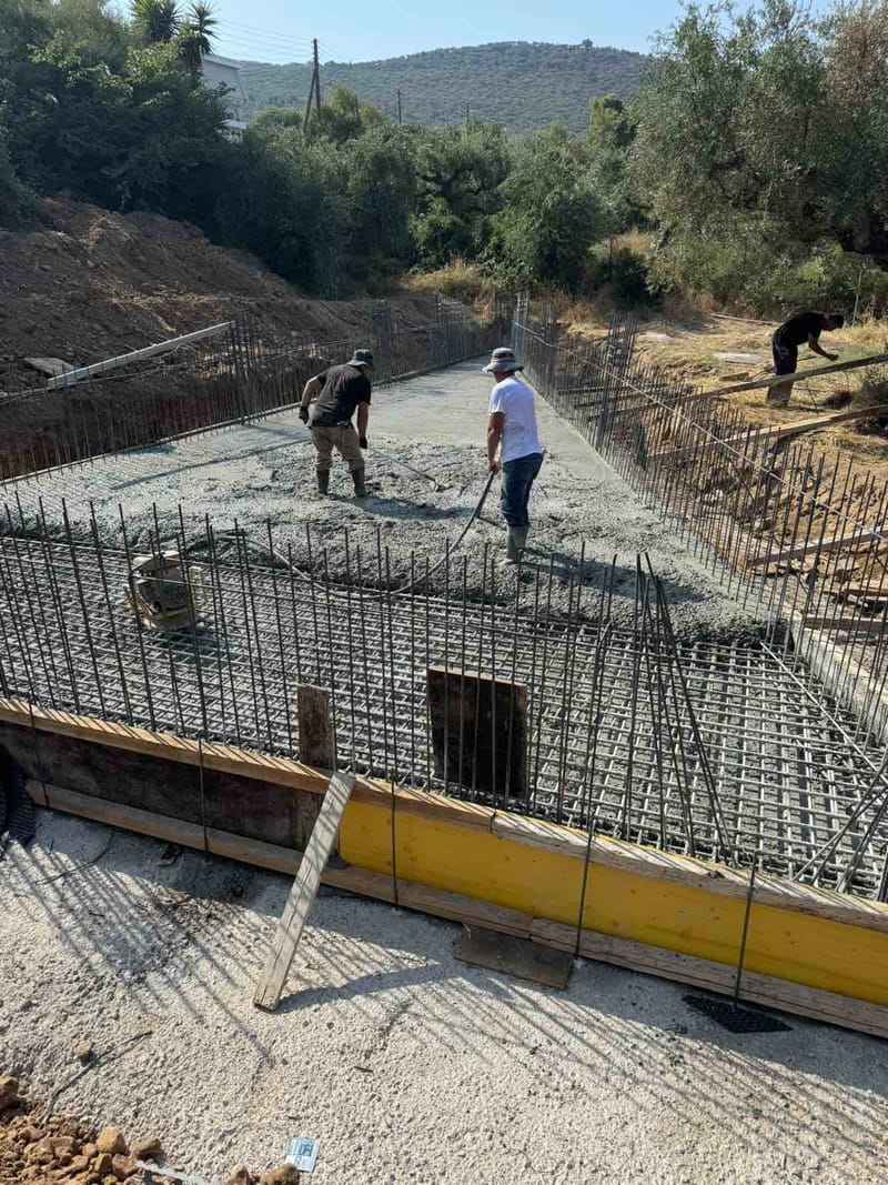 יוון קלמנטה 