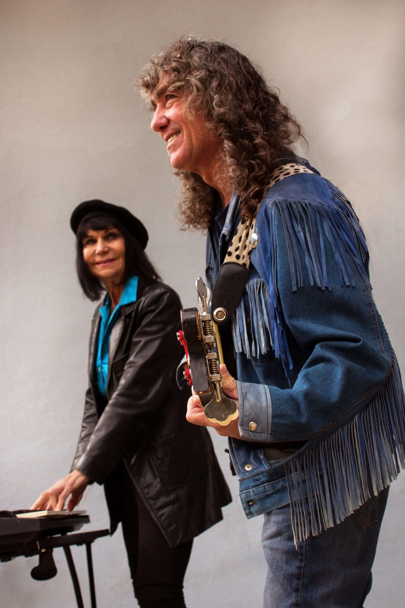 Lazin on a Monday Afternoon