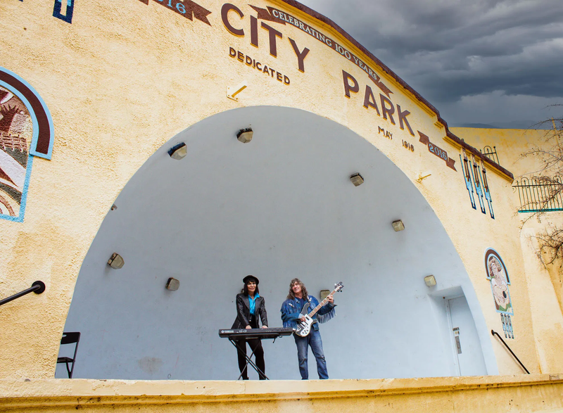 Christmas at the mall with Us Too