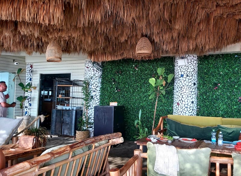 קירות ירוקים