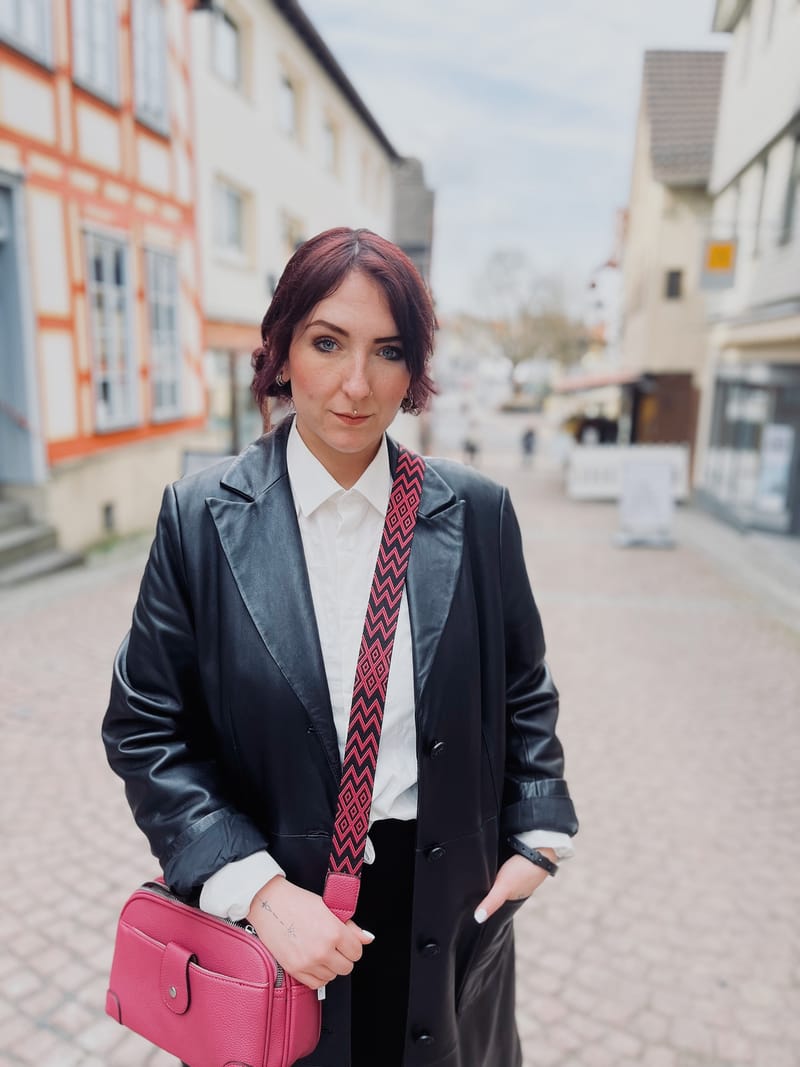 Abgabe nur DONNERSTAGS &amp; FREITAGS