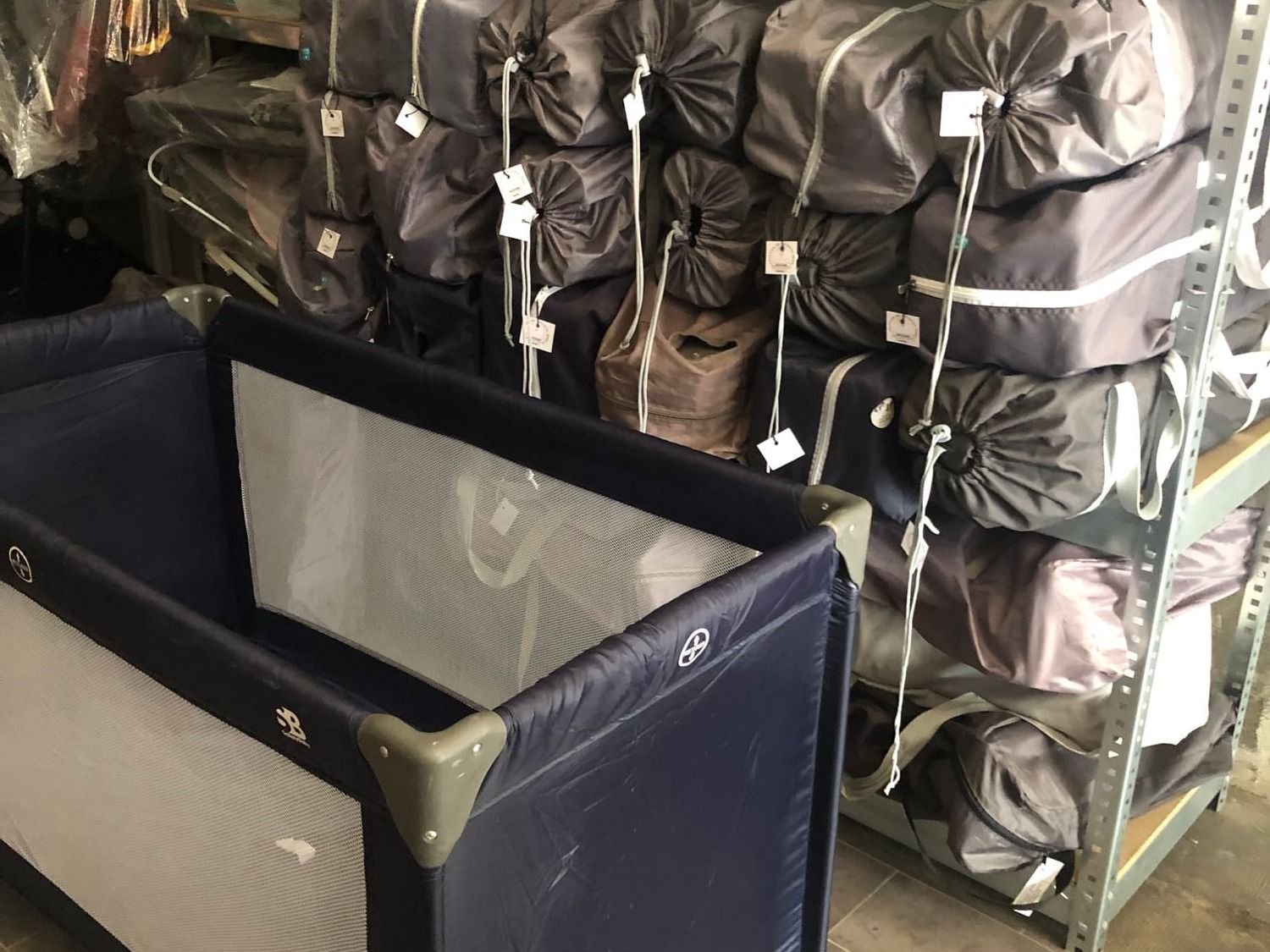 De quelles manières sont stockées et rangées les articles en location ?