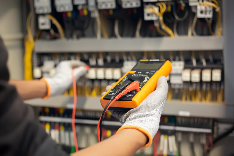 Manutenção de Circuitos Elétricos