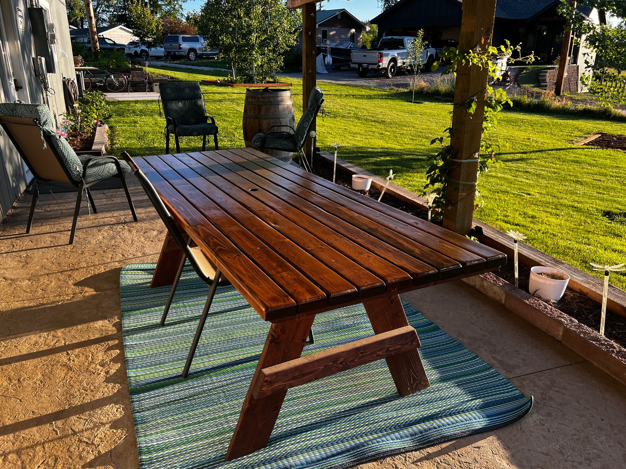Back Patio Picnic Table