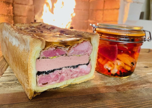 Lae pâté en croûte de volaille et moutarde ancienne