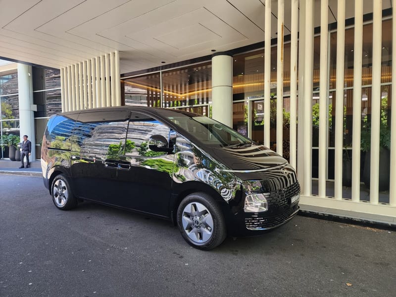 HOTELS &amp; EVENT FUNCTIONS