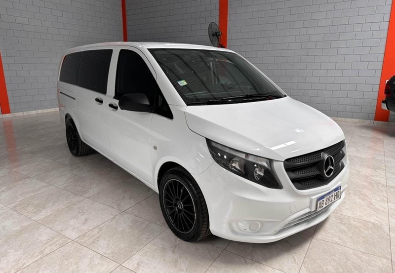 8 asientos🚐 Mercedes-Benz Vito – Elegancia y Confort Total