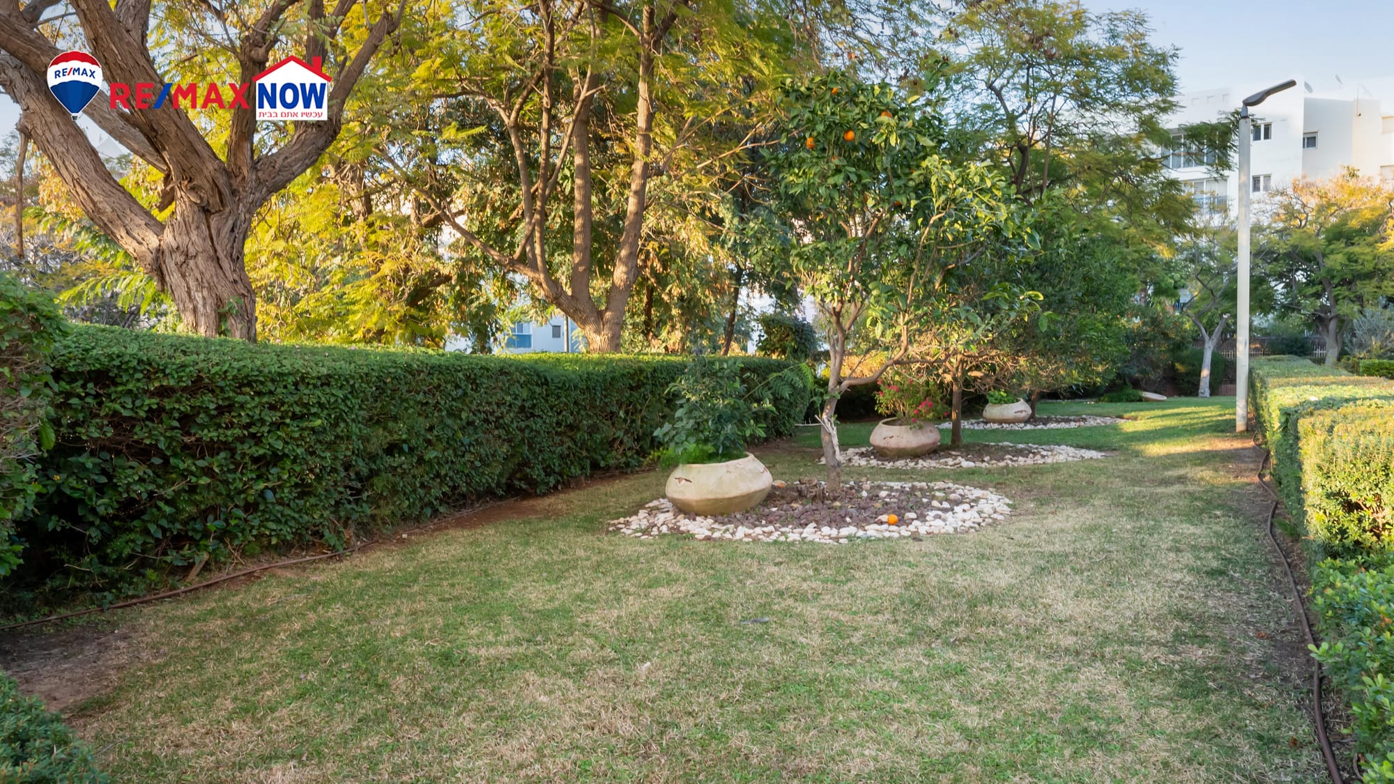 מחיר שיווק - 2,420,000 ש"ח