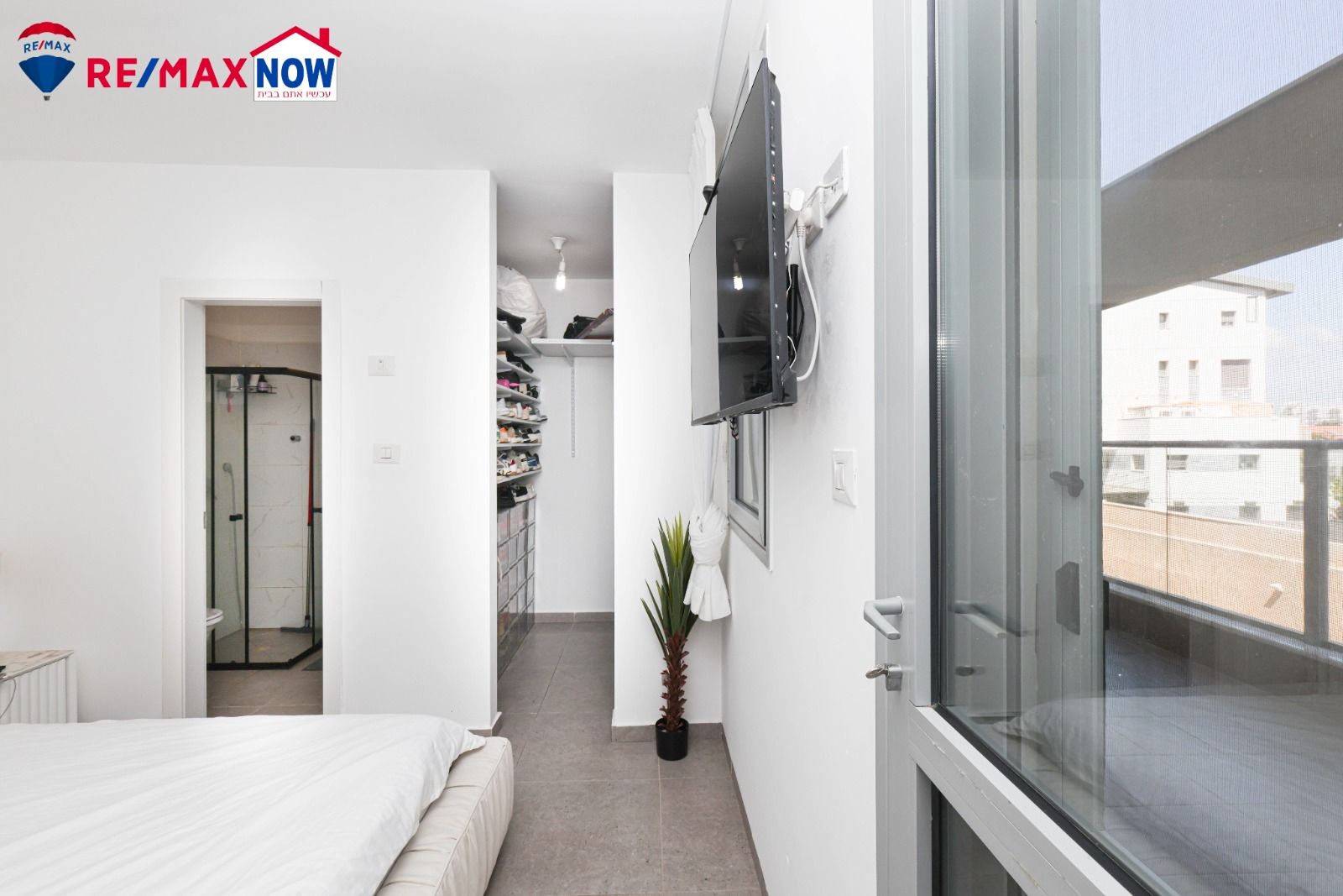 2 מרפסות שמש ( 33 מ'!) - מחיר שיווק 3,080,000 ש"ח