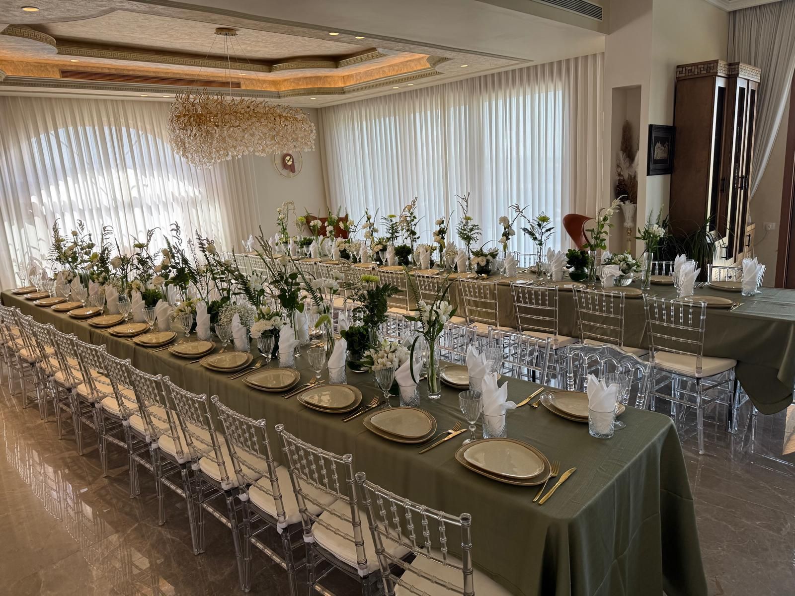 שף בשרים מול מנגליסט – מה באמת עדיף לאירוע שלכם?