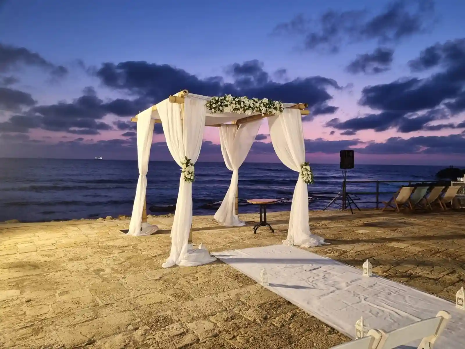 חופת במבוק להשכרה בעיצוב מלא - יהלום הפקות 