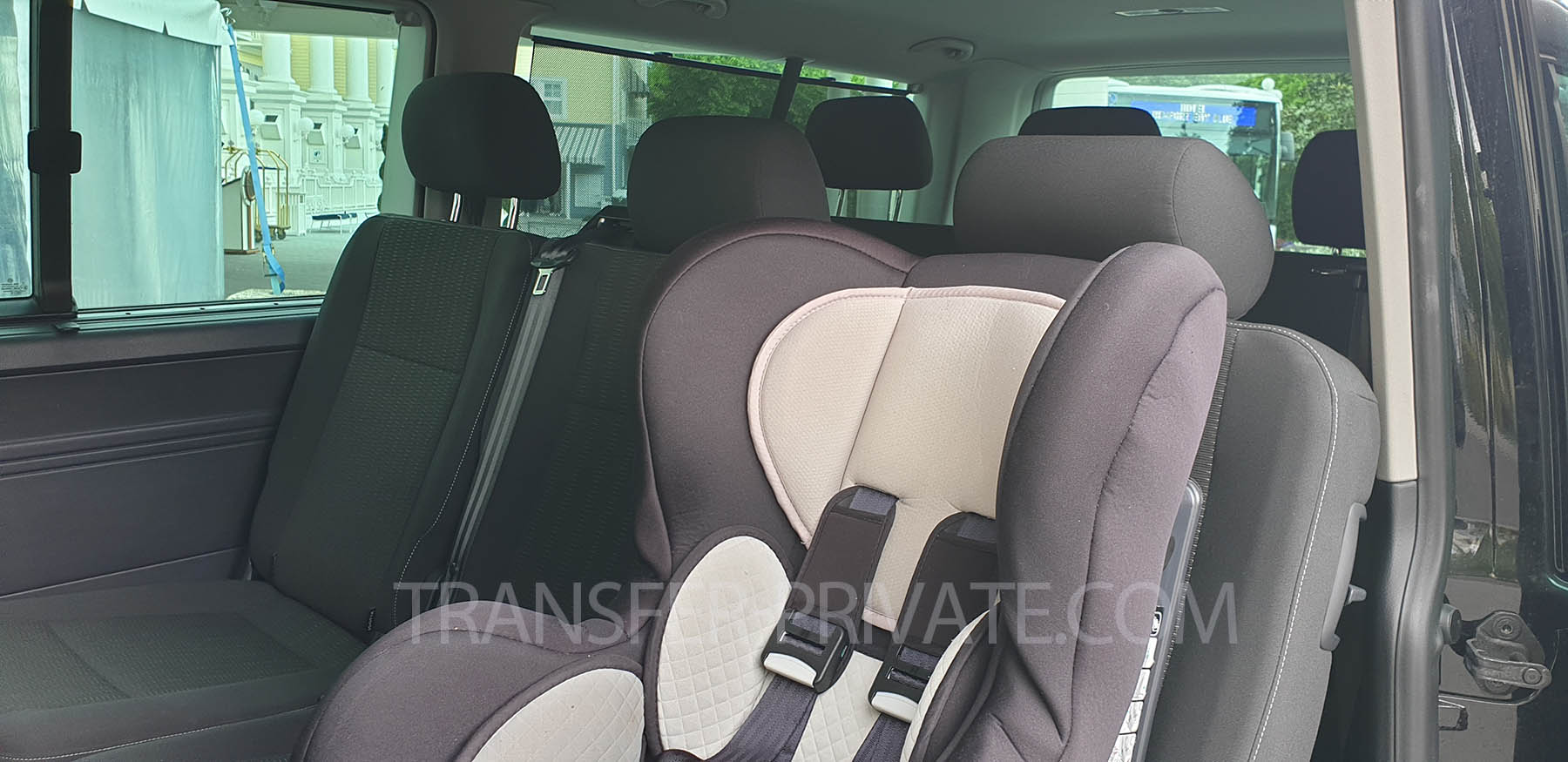 Private Transfer CDG to Disney with Baby Seats