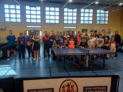 Stage, tournoi des vacances et championnat par équipes