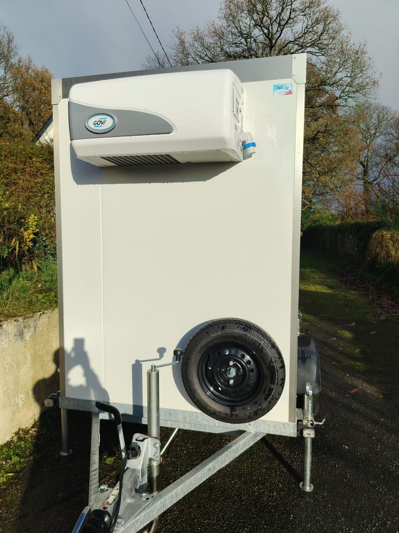 Remorque frigorifique 5 m³ – Location Traiteur Morbihan