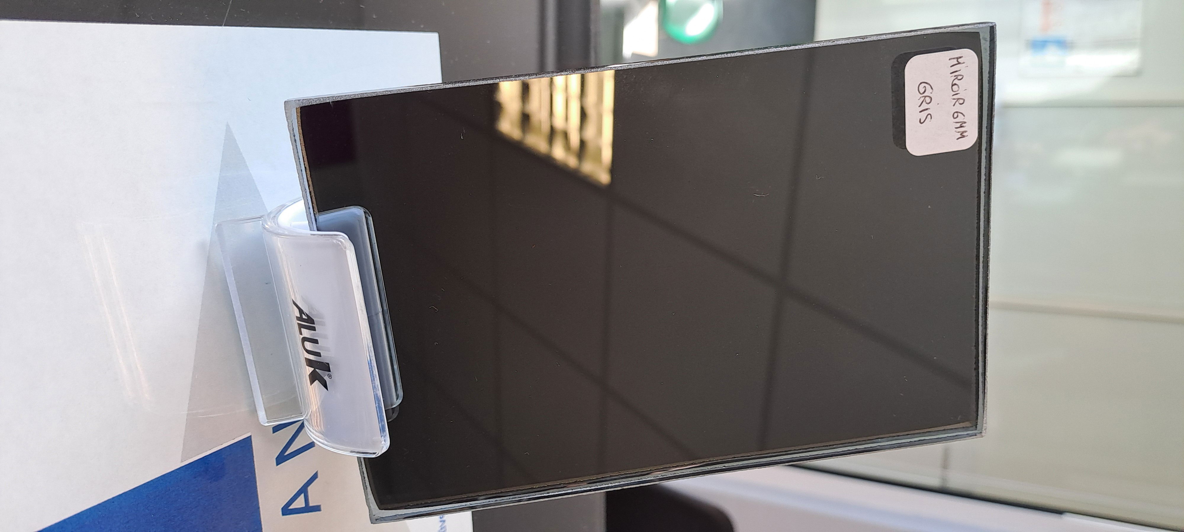 Glace argentée Grise 6 MM