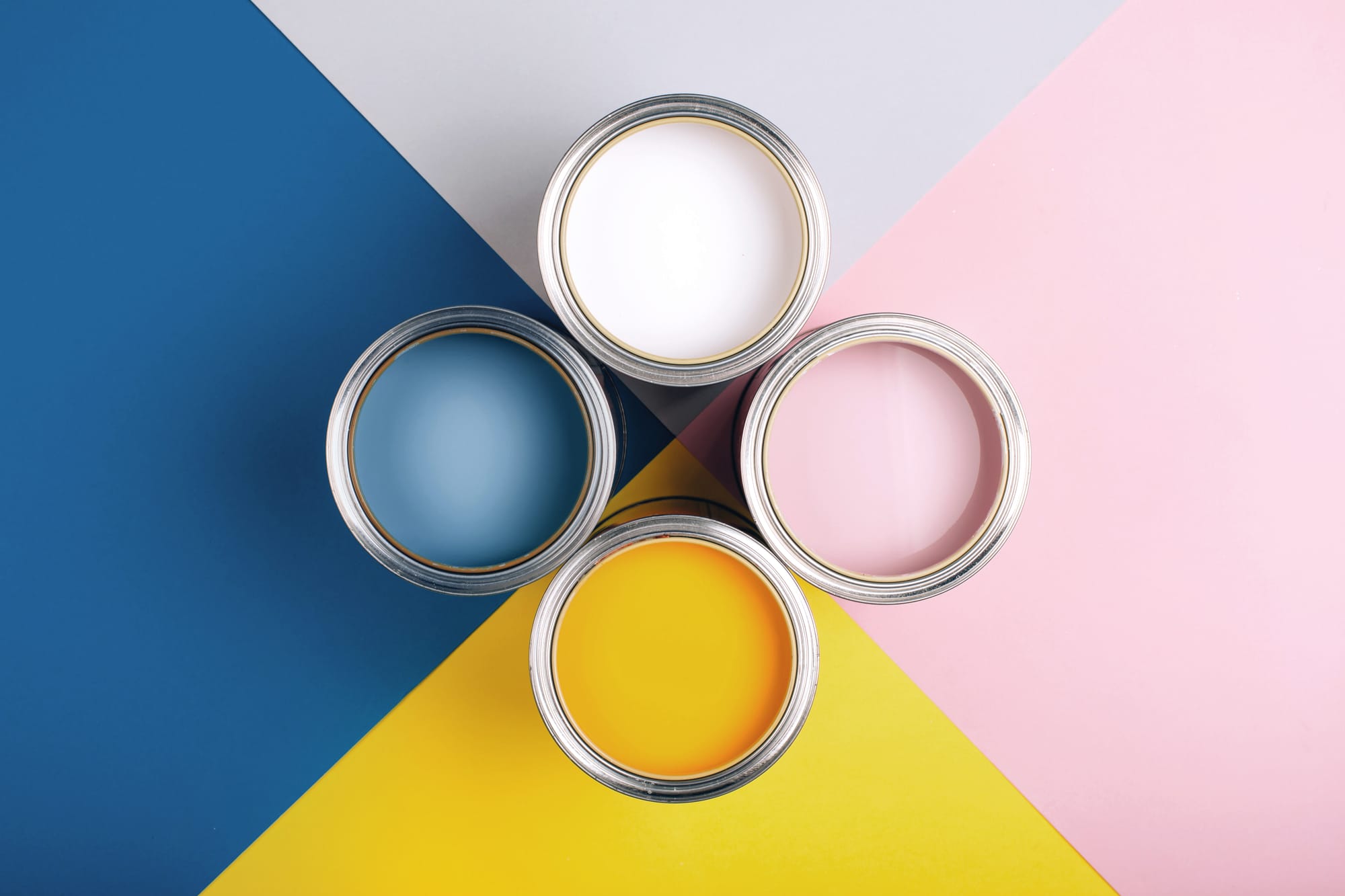Choisir couleurs pour pièce sombre sans erreur