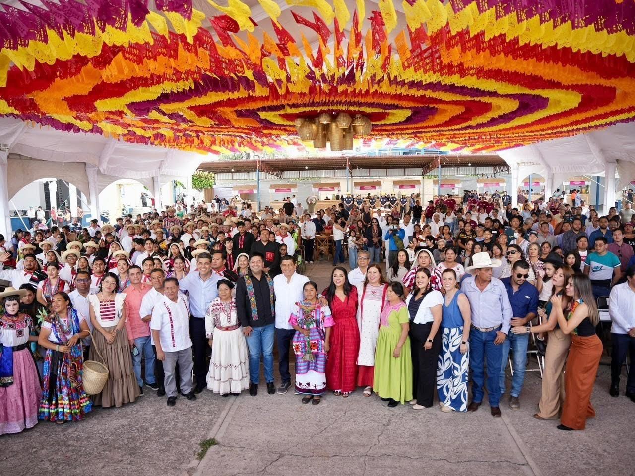 Gran éxito en el Festival del Mole de Caderas 2025 en Huajuapan