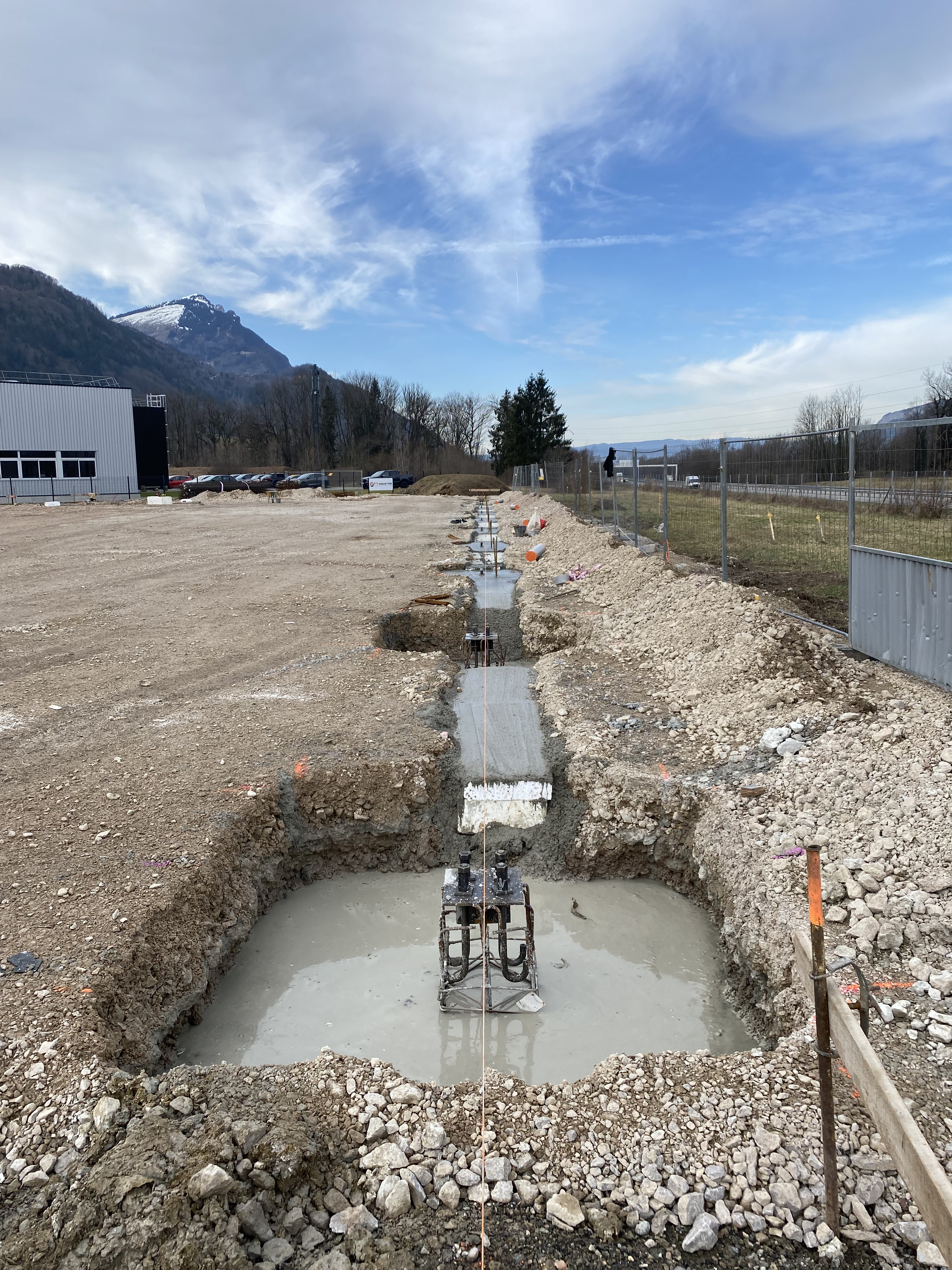 Maçonnerie bâtiment industriel à Marnaz 2024