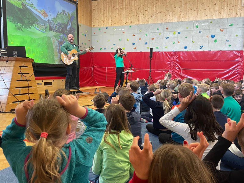 Konzert von "Bluatschink" (April 2025)